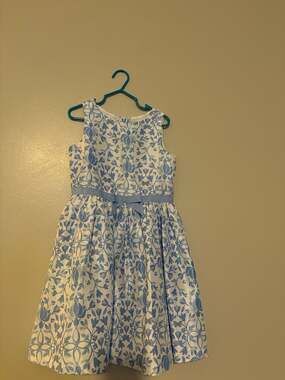 Gymboree Girls Size 5 Blue and White Floral Brocade Party Dress with Bow